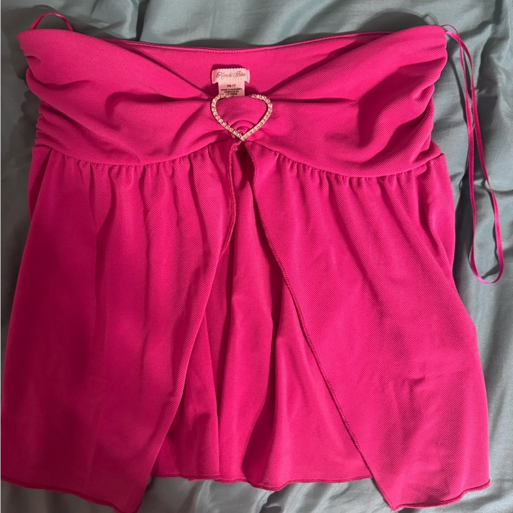Kimchi Blue Fuchsia Strapless Top with Heart Accent
